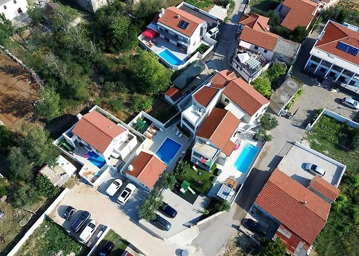 In Апартаменты