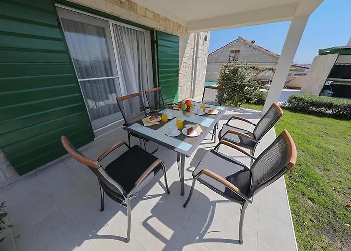 Апартаменты In *